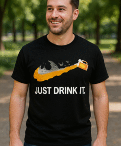 JUST DRINK IT. - Camiseta