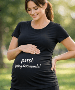 Camiseta premamá «pssst… ¡estoy descansando!»