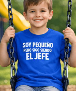 Camiseta infantil divertida «Soy pequeño pero sigo siendo el jefe»