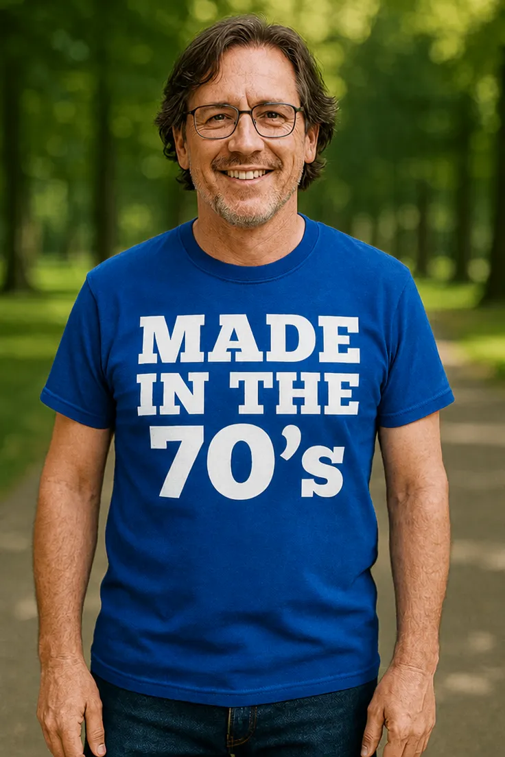 Camiseta divertida Nacido en los 70 como regalo de cumpleaños con diseño MADE IN THE 70's