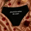 Ropa interior mujer acaricia antes de usar, regalo cumpleaños o despedida con toque divertido